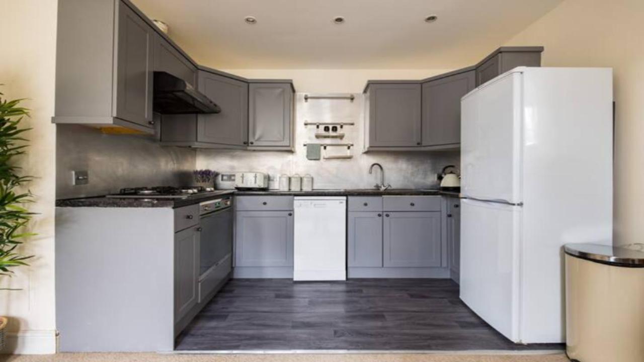 The West Kensington Apartments Londra Exterior foto