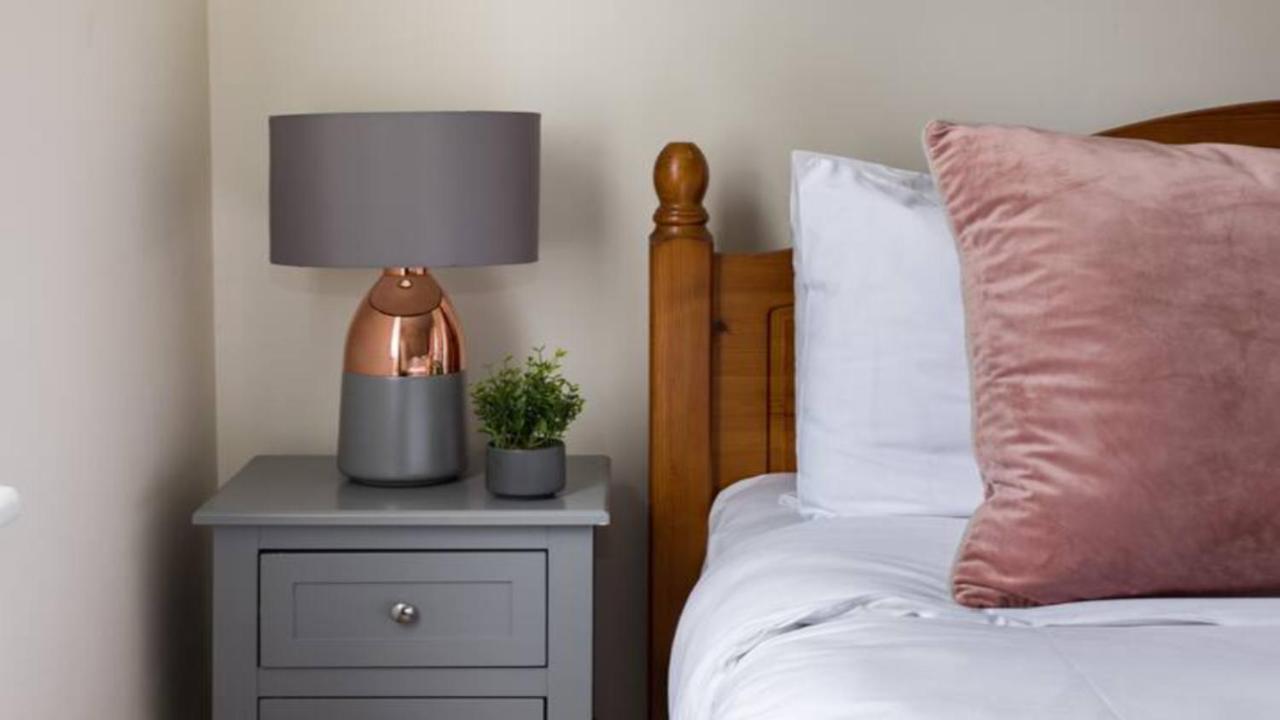 The West Kensington Apartments Londra Cameră foto